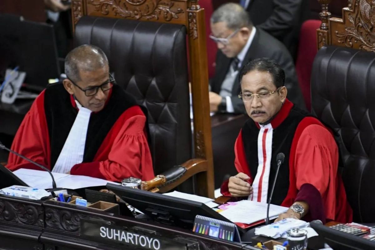 Jalan berliku mencari pemimpin daerah di Pesawaran
